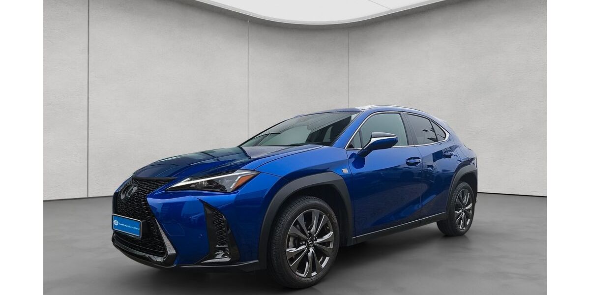 Lexus UX 23.329 km 33.480 &euro; Filderstadt 70794
