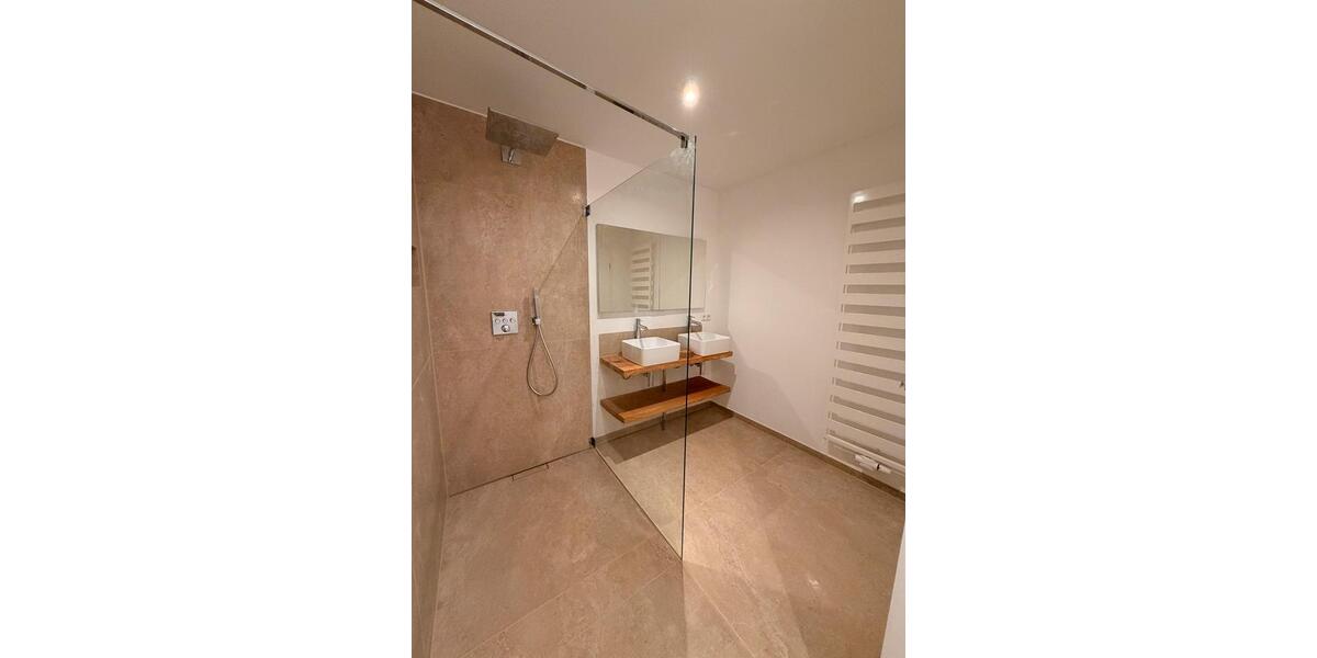 Dachgeschoßwohnung Kornwestheim - 4 Zimmer, 108 m&sup2;, 560.000&euro; | Angebot:25888003