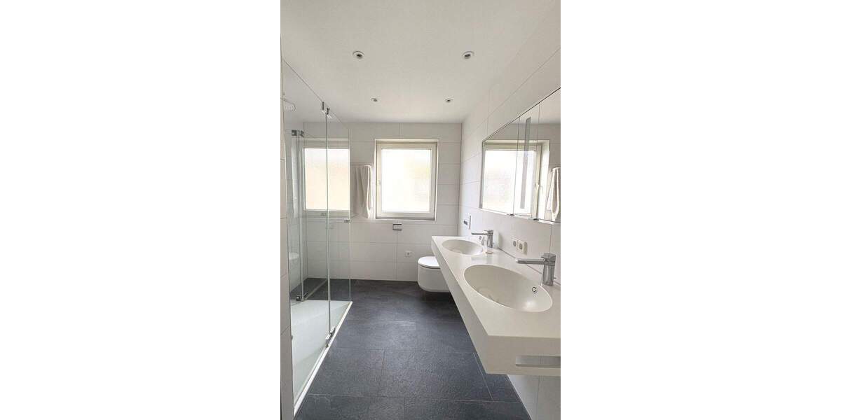 Etagenwohnung Stuttgart Zuffenhausen - 4 Zimmer, 98 m&sup2;, 450.000&euro; | Angebot:25662729