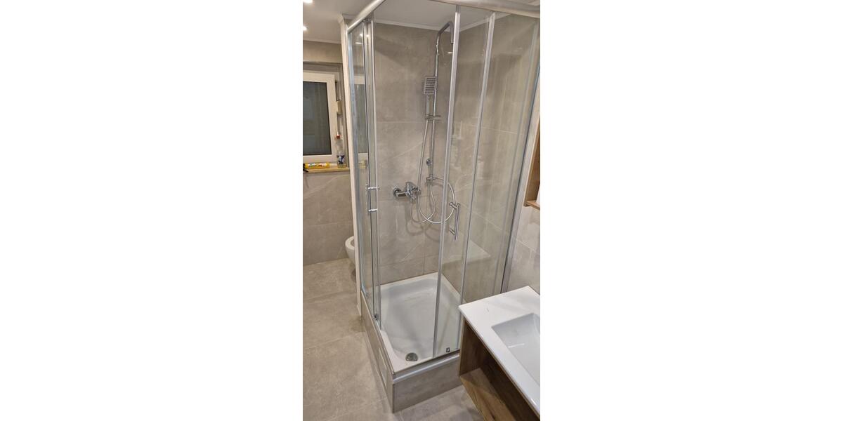Etagenwohnung Dettingen unter Teck - 3 Zimmer, 60 m&sup2;, 1.180&euro; | Angebot:26671477