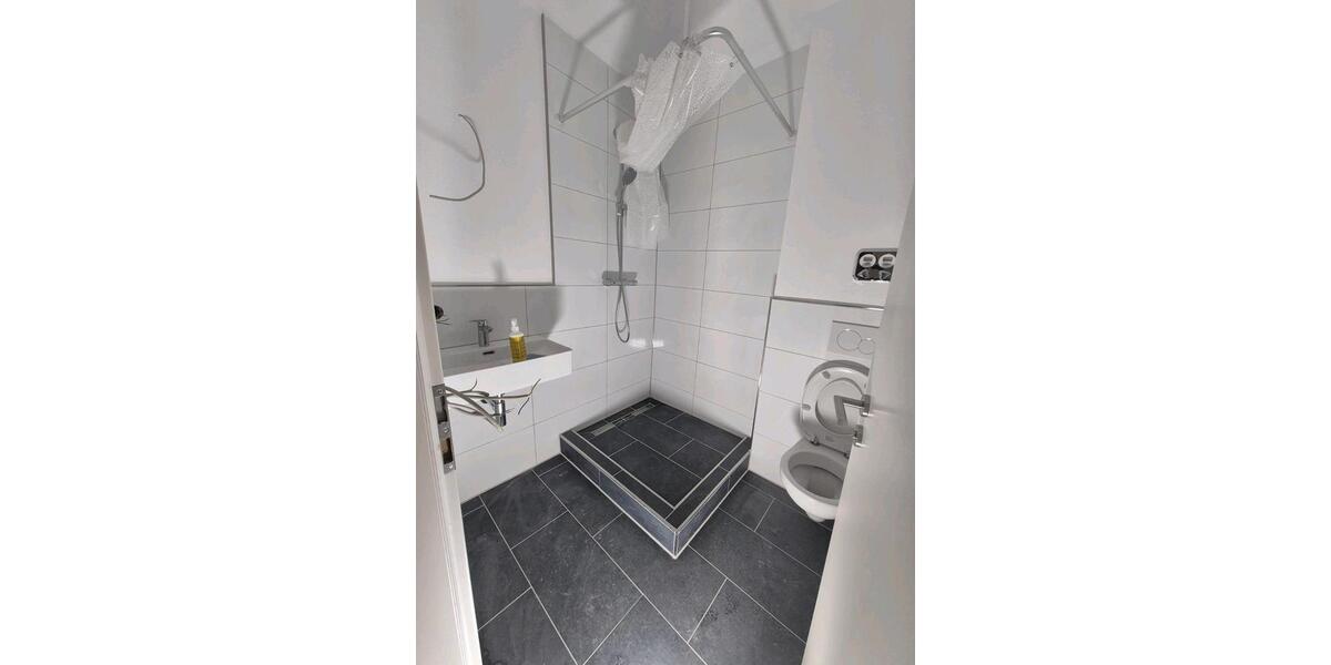 Etagenwohnung Fellbach Oeffingen - 1 Zimmer, 25 m&sup2;, 630&euro; | Angebot:25824838