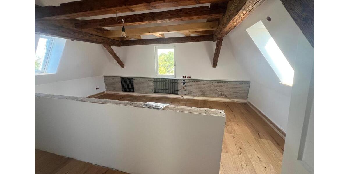 Maisonettenwohnung Schwieberdingen - 5 Zimmer, 119 m&sup2;, 1.785&euro; | Angebot:27539424