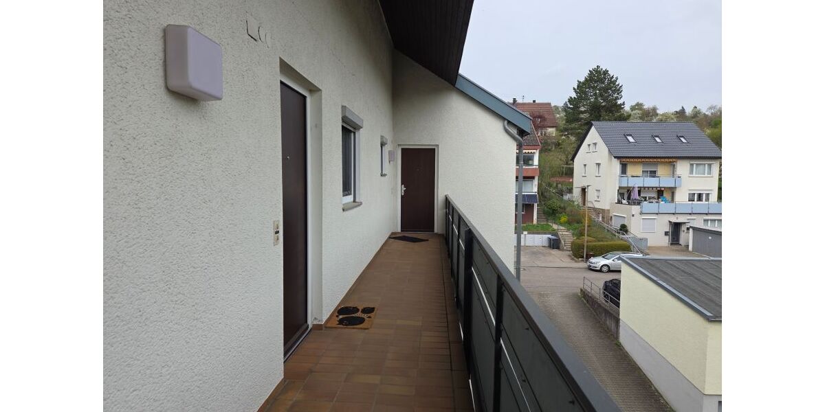 Provisionsfrei* Helle kernsanierte 2-Zimmer-Wohnung, Westbalkon, EBK, ruhige Lage - 2- Altbach | Angebot:26498459