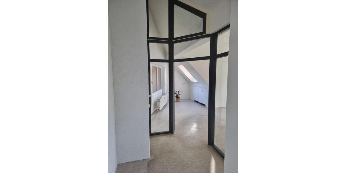 Maisonettenwohnung Stuttgart Stuttgart-West - 3 Zimmer, 100 m&sup2;, 1.300&euro; | Angebot:25446933