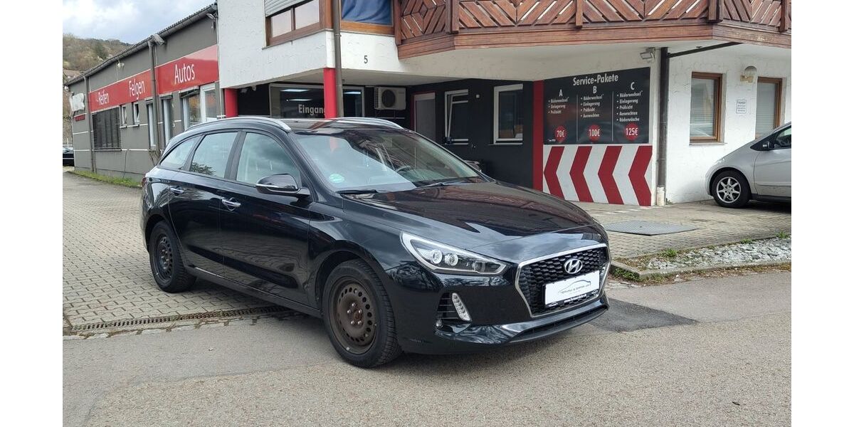 Hyundai i30 154.000 km 6.600 &euro; Remshalden 73630