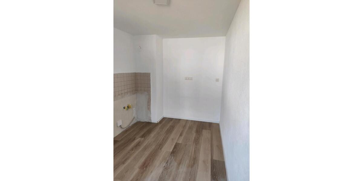 Reihenhaus Esslingen am Neckar Pliensauvorstadt - 4 Zimmer, 106 m&sup2;, 1.450&euro; | Angebot:26611083