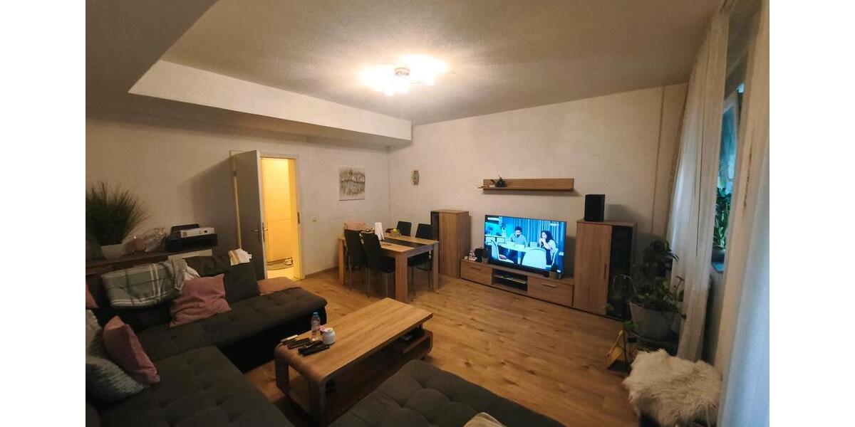 Erdgeschoßwohnung Stuttgart Bad Cannstatt - 3.5 Zimmer, 100 m&sup2;, 1.750&euro; | Angebot:27606372