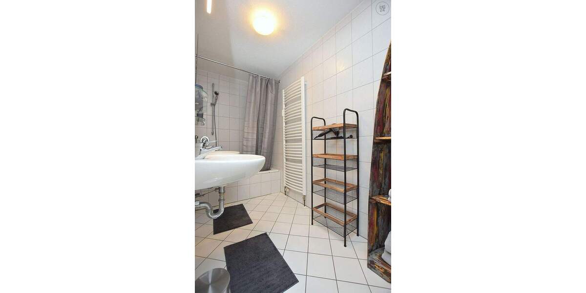 Etagenwohnung Leonberg - 3 Zimmer, 73 m&sup2;, 1.590&euro; | Angebot:25698694