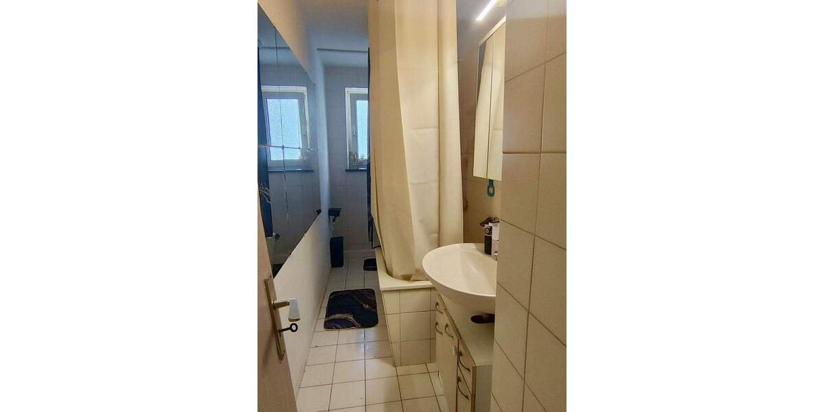 Etagenwohnung Stuttgart Ost - 3 Zimmer, 72 m&sup2;, 225.000&euro; | Angebot:25737011