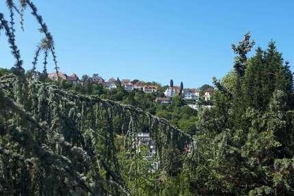 Haus Stuttgart Lehen - 7 Zimmer, 216 m&sup2;, 1.550.000&euro; | Angebot:27207972