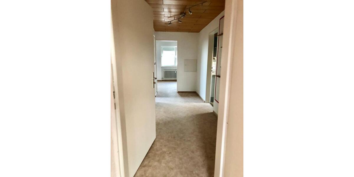 Dachgeschoßwohnung Steinheim an der Murr - 2.5 Zimmer, 55 m&sup2;, 175.000&euro; | Angebot:26837404