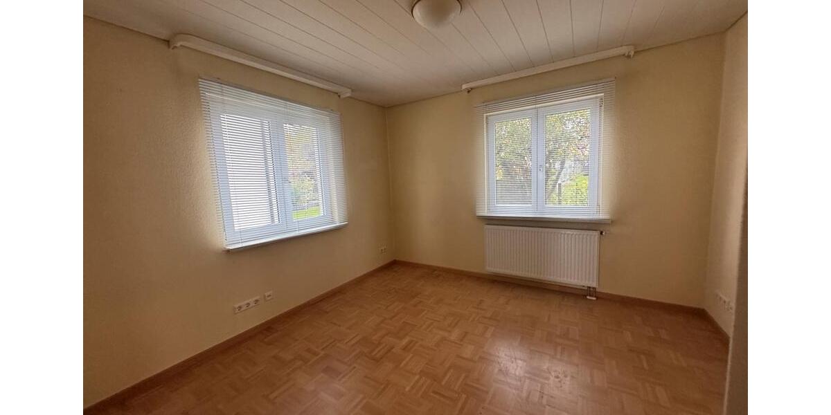 Etagenwohnung Göppingen - 4 Zimmer, 78 m&sup2;, 1.050&euro; | Angebot:25948415