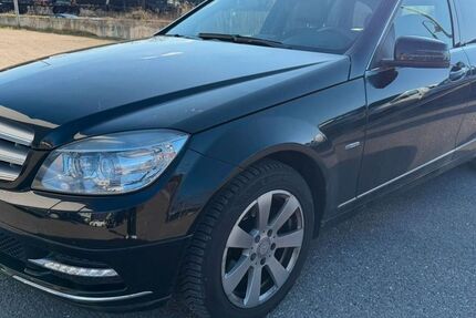 Mercedes-Benz C 180 199.500 km 4.990 &euro; Göppingen 73037