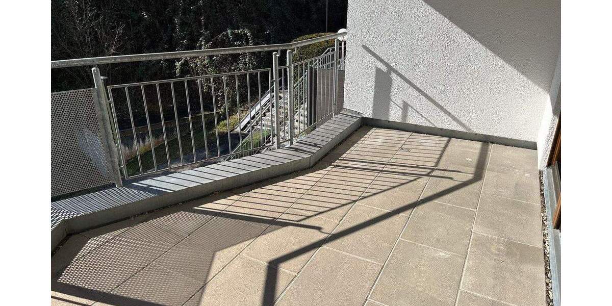 Etagenwohnung Leonberg Höfingen - 2 Zimmer, 60 m&sup2;, 224.000&euro; | Angebot:25701209