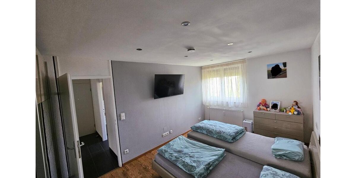 Etagenwohnung Leonberg - 3 Zimmer, 80 m&sup2;, 415.000&euro; | Angebot:26048610