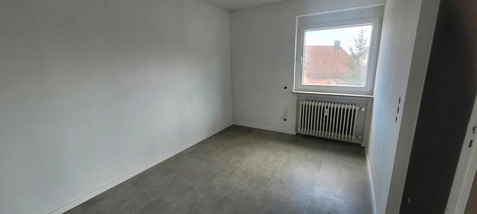 Etagenwohnung Wüstenrot - 4 Zimmer, 75 m&sup2;, 1.200&euro; | Angebot:25723192