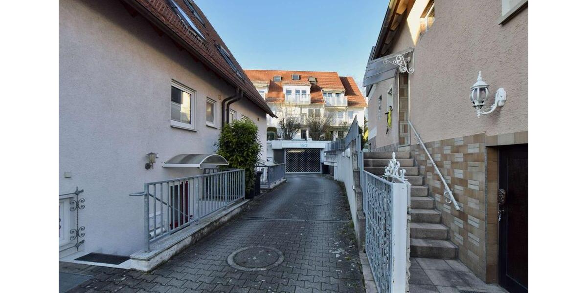 Dachgeschoßwohnung Leinfelden-Echterdingen Echterdingen - 1.5 Zimmer, 40 m&sup2;, 650&euro; | Angebot:25992434