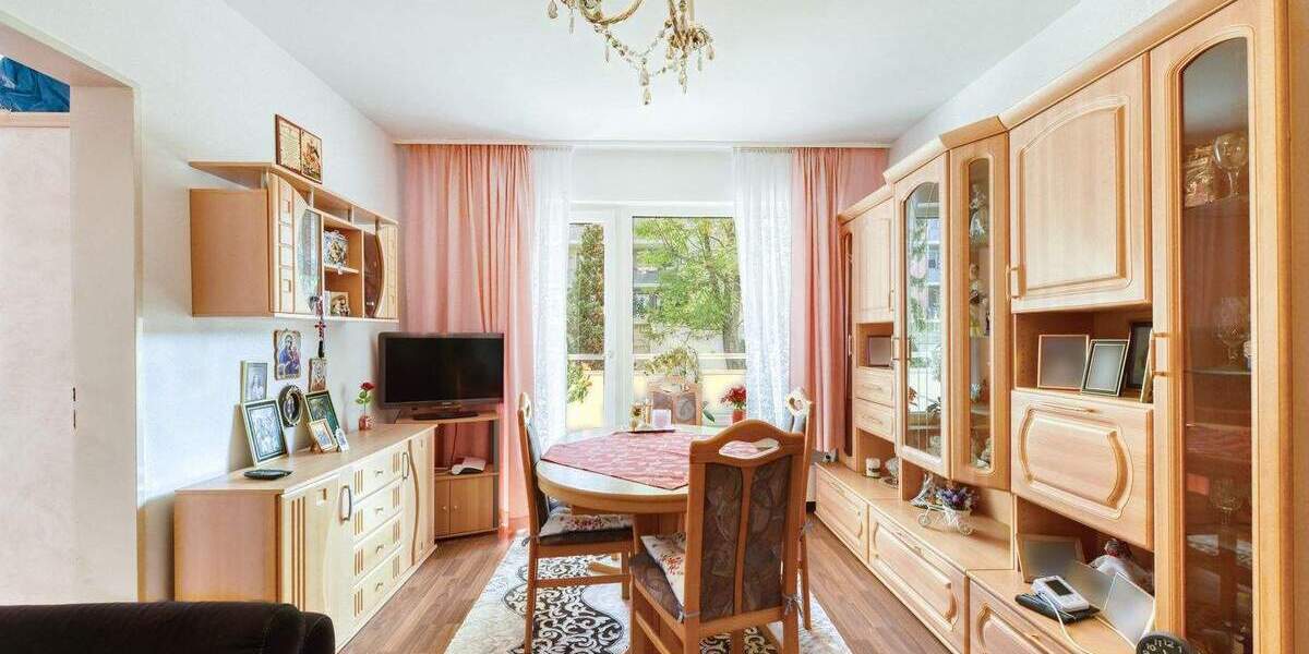 Etagenwohnung Stuttgart Rot - 2 Zimmer, 60 m&sup2;, 185.000&euro; | Angebot:25769141