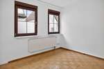 Gepflegtes 3-Familienhaus in begehrter Wohnlage mit vielseitigen Nutzungsmöglichkeiten - Mehrfamilienhaus, Wohnhaus Stuttgart Zuffenhausen | Angebot:27083597