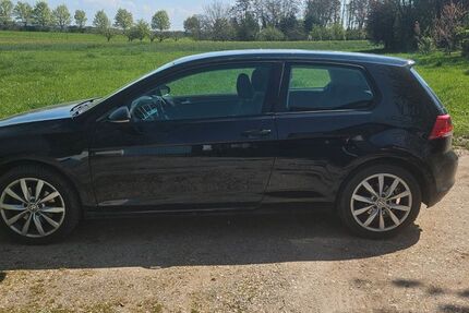 VW Golf 132.000 km 8.500 &euro; Kirchheim unter Teck 73230