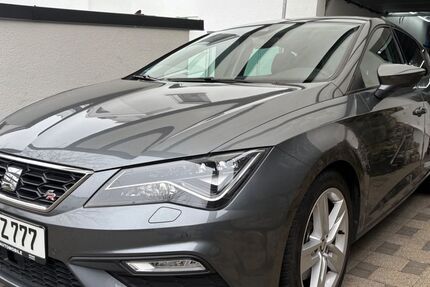 Seat Leon 126.000 km 14.200 &euro; Stuttgart 70437