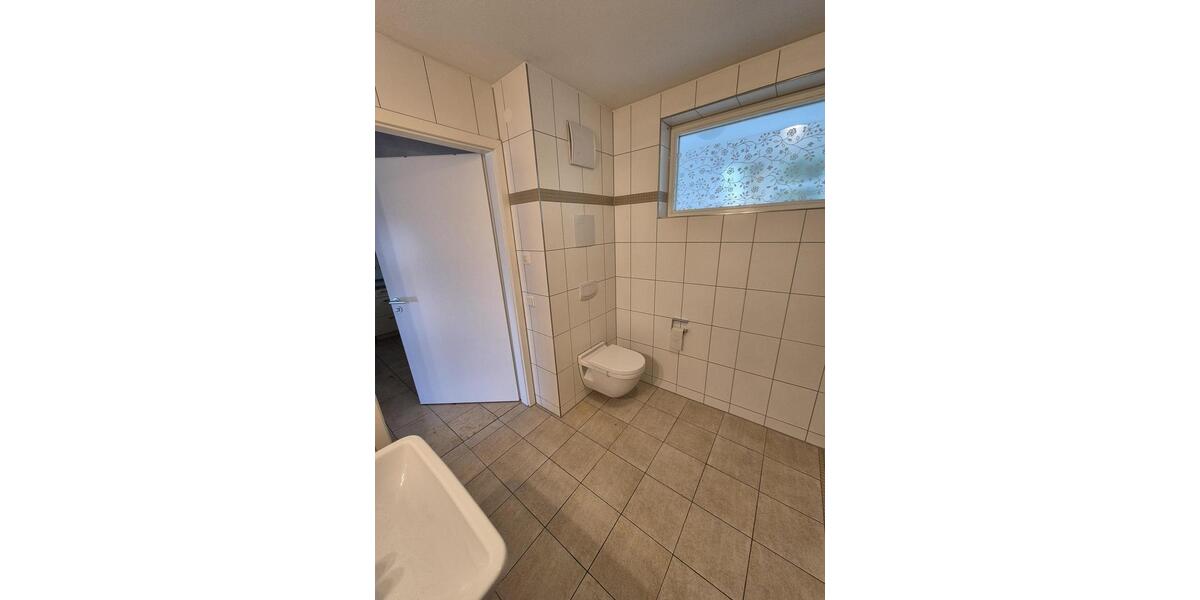 Etagenwohnung Nürtingen - 2.5 Zimmer, 63 m&sup2;, 690&euro; | Angebot:25867036