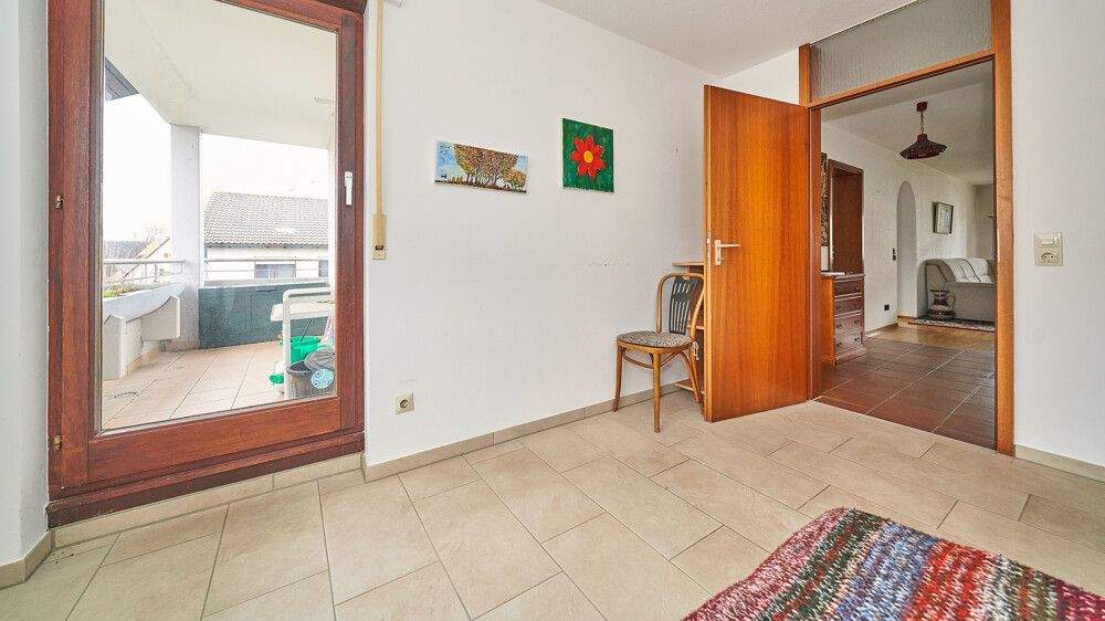 Etagenwohnung Freiberg am Neckar Beihingen - 4 Zimmer, 88 m&sup2;, 299.000&euro; | Angebot:25744142