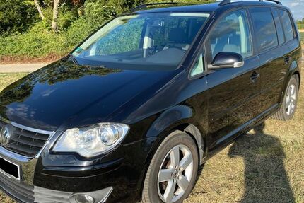 VW Touran 229.548 km 4.250 &euro; Filderstadt 70794