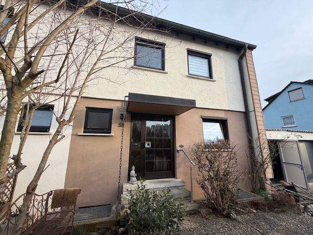 Mehrfamilienhaus, Wohnhaus Großbettlingen - 5 Zimmer, 95 m&sup2;, 415.000&euro; | Angebot:25696031