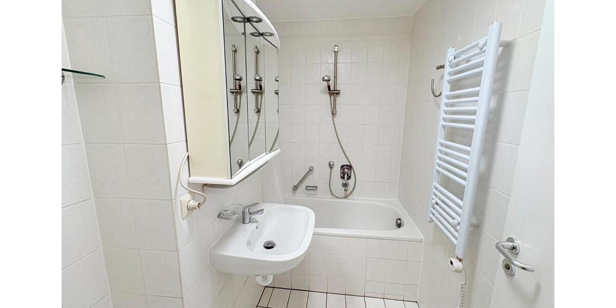 Etagenwohnung Stuttgart Sillenbuch - 3 Zimmer, 63 m&sup2;, 1.080&euro; | Angebot:26663438