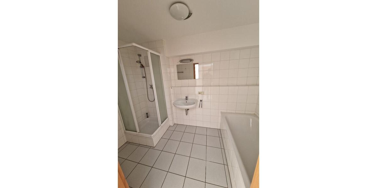 Etagenwohnung Marbach am Neckar - 2.5 Zimmer, 60 m&sup2;, 264.000&euro; | Angebot:25965845