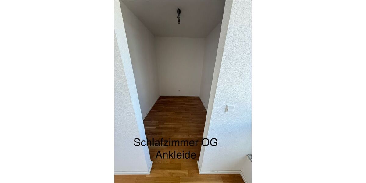 Provisionsfrei* Modernes Reiheneckhaus in Bestlage von Schönaich - Reihenendhaus Schönaich | Angebot:26014317