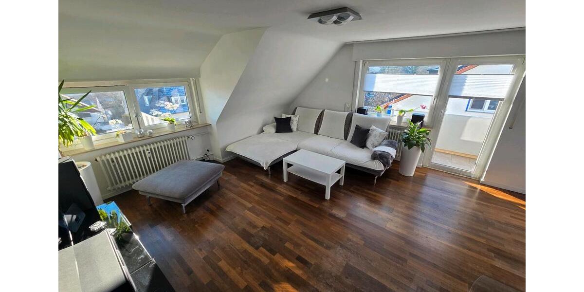 Dachgeschoßwohnung Stuttgart Neuwirtshaus - 3.5 Zimmer, 86 m&sup2;, 425.000&euro; | Angebot:25209138