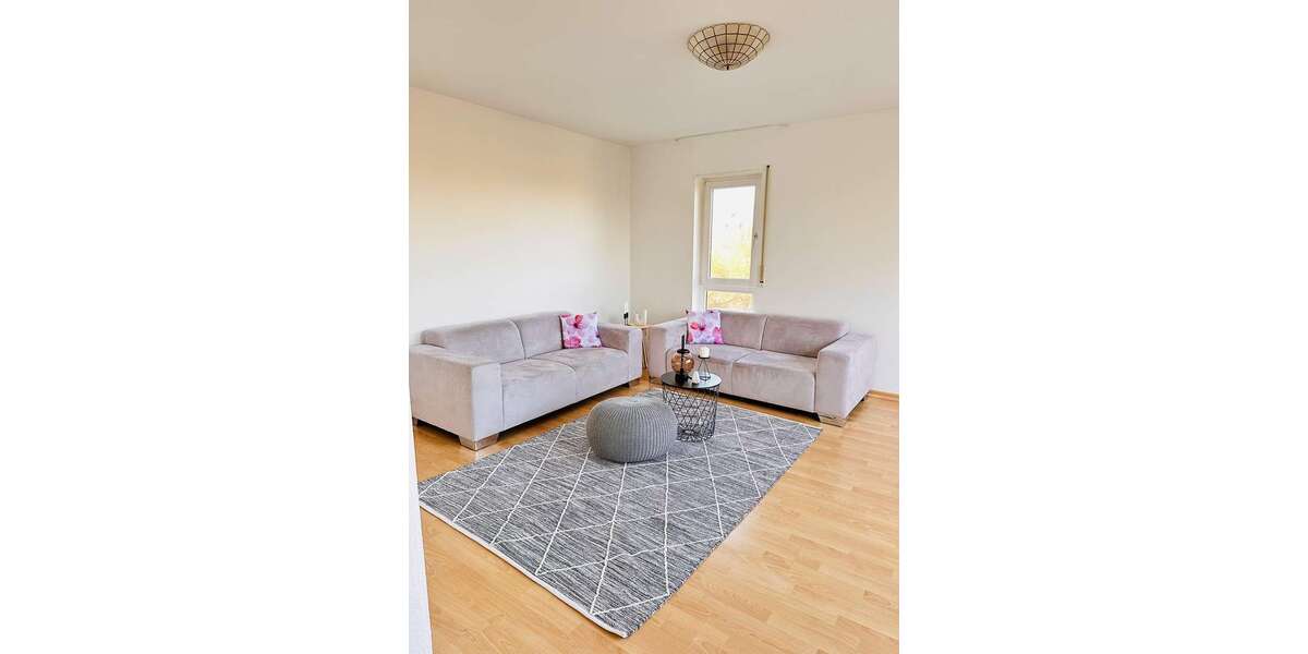 Etagenwohnung Leonberg - 2.5 Zimmer, 64 m&sup2;, 940&euro; | Angebot:26609443