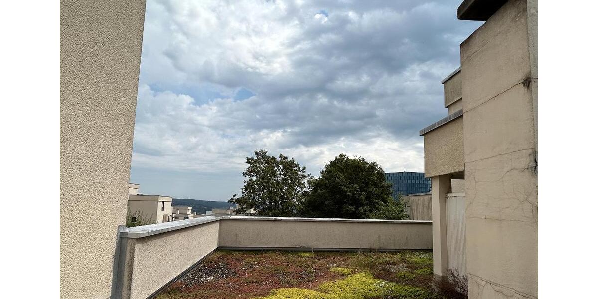 Dachgeschoßwohnung Esslingen am Neckar Pliensauvorstadt - 2 Zimmer, 74 m&sup2;, 831&euro; | Angebot:26372730
