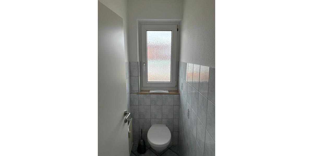 Etagenwohnung Filderstadt - 4 Zimmer, 94 m&sup2;, 1.400&euro; | Angebot:26670361