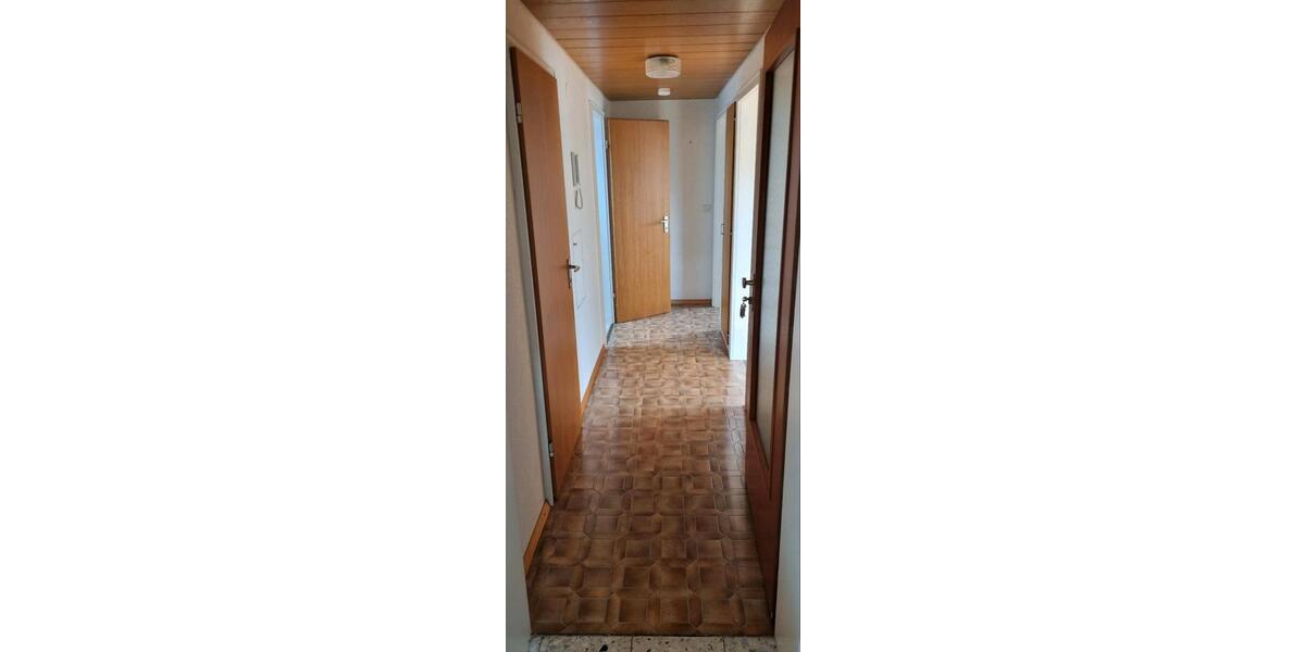 Dachgeschoßwohnung Lauffen am Neckar - 3 Zimmer, 55 m&sup2;, 800&euro; | Angebot:25751048