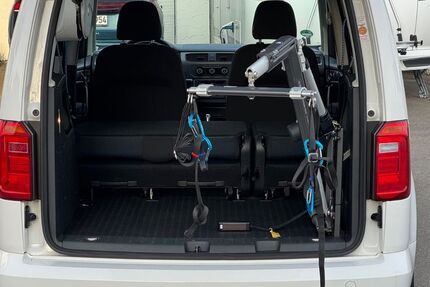 VW Caddy 32.744 km 23.490 &euro; Walddorfhäslach (bei Stuttgart) 72141