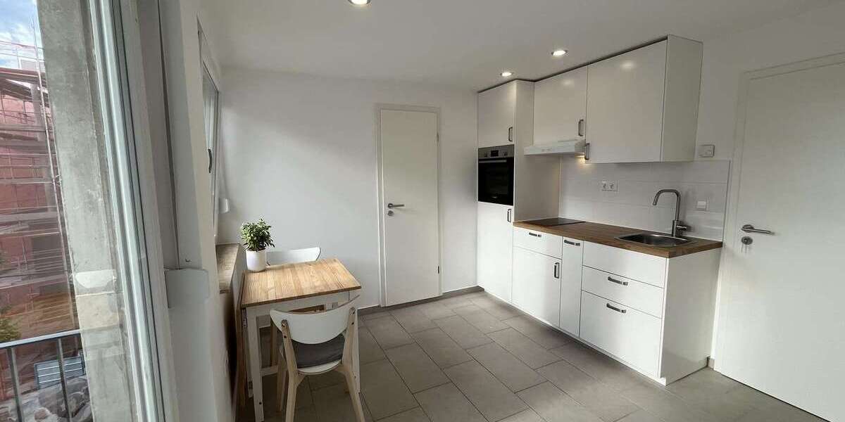 Etagenwohnung Stuttgart Feuerbach - 2 Zimmer, 28 m&sup2;, 665&euro; | Angebot:26071251