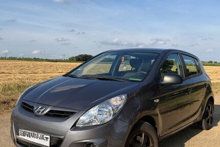 Hyundai i20 105.000 km 3.300 &euro; Fellbach 70736