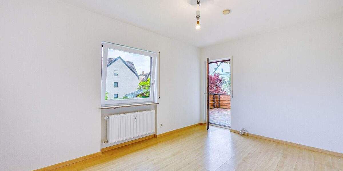 Etagenwohnung Stuttgart Stammheim - 4 Zimmer, 98 m&sup2;, 400.000&euro; | Angebot:25671005