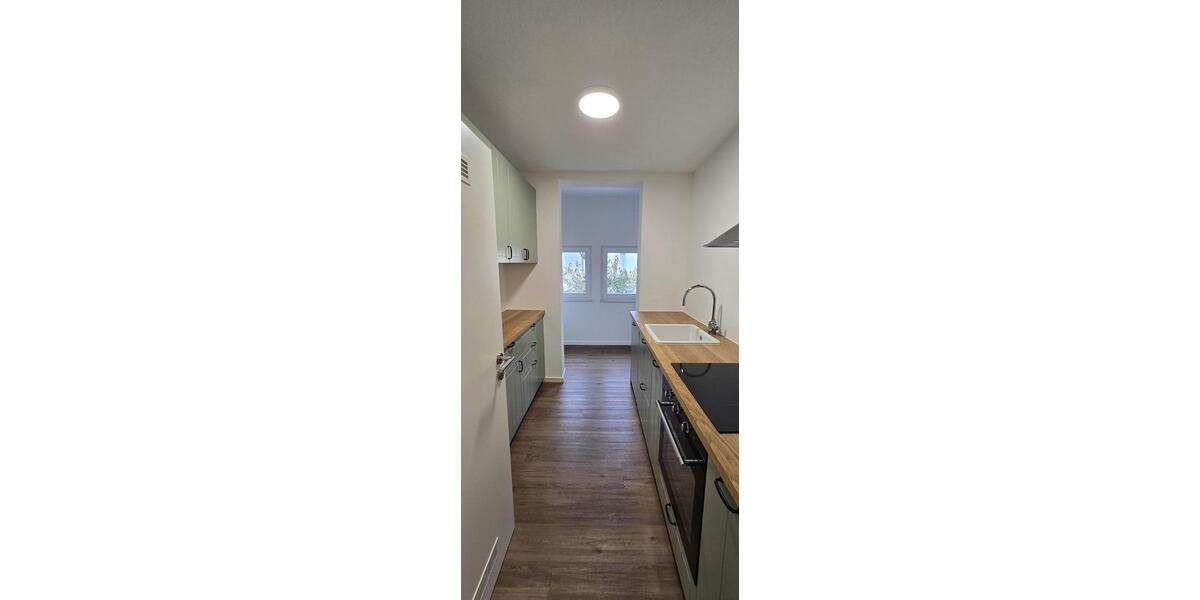 Etagenwohnung Stuttgart Bad Cannstatt - 1 Zimmer, 38 m&sup2;, 600&euro; | Angebot:25831183