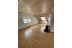Dachgeschoßwohnung Hemmingen - 3 Zimmer, 60 m&sup2;, 900&euro; | Angebot:25851445
