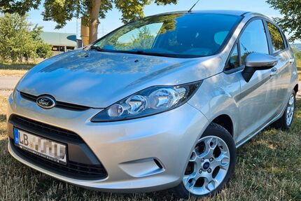 Ford Fiesta 62.000 km 4.900 &euro; Remseck am Neckar 71686