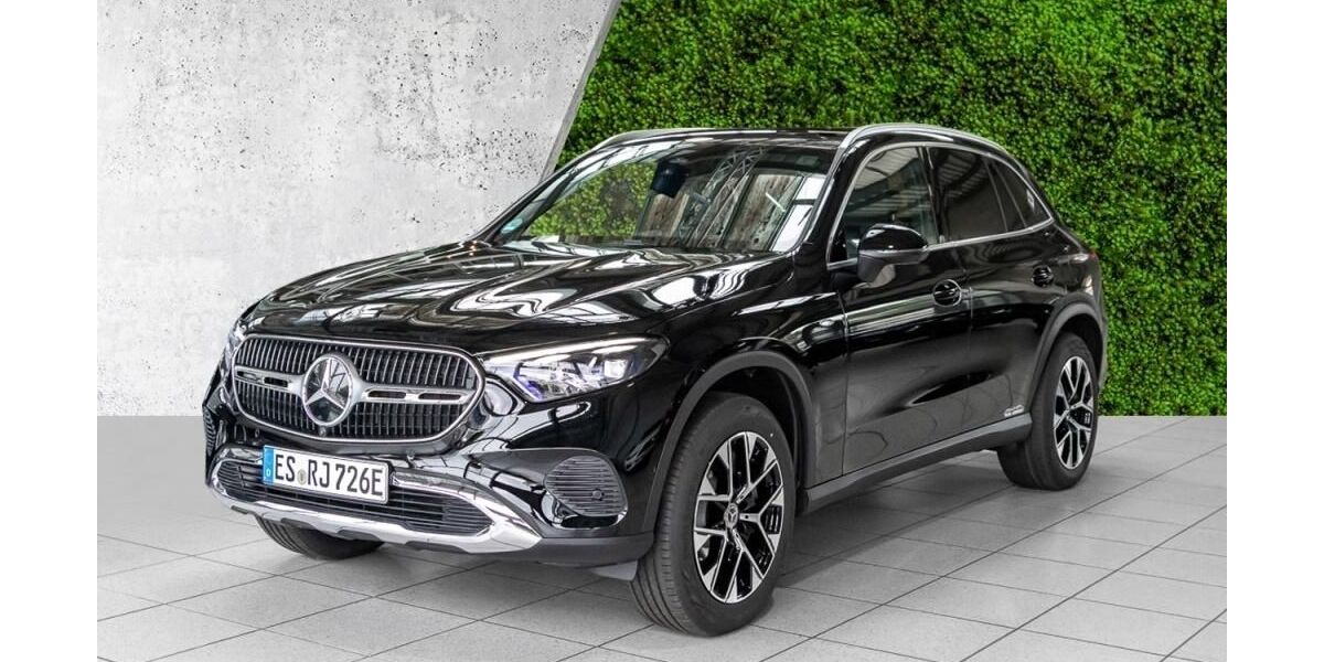 Mercedes-Benz GLC 300 7.500 km 59.850 &euro; Nürtingen 72622