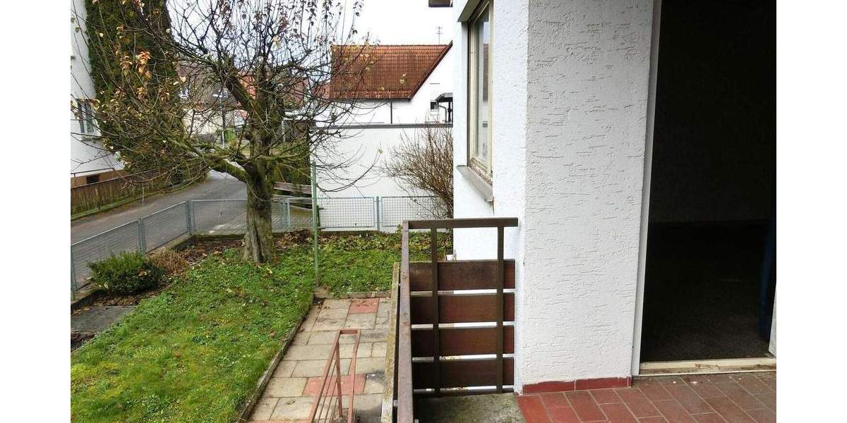 Einfamilienhaus Kirchheim unter Teck Ötlingen - 6 Zimmer, 160 m&sup2;, 420.000&euro; | Angebot:25881023