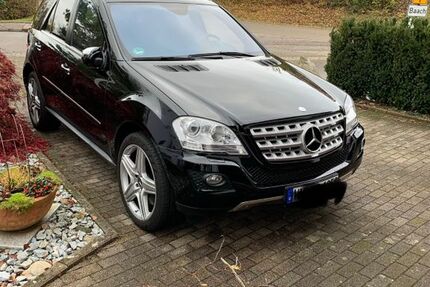Mercedes-Benz ML 500 142.000 km 17.750 &euro; Winnenden 71364