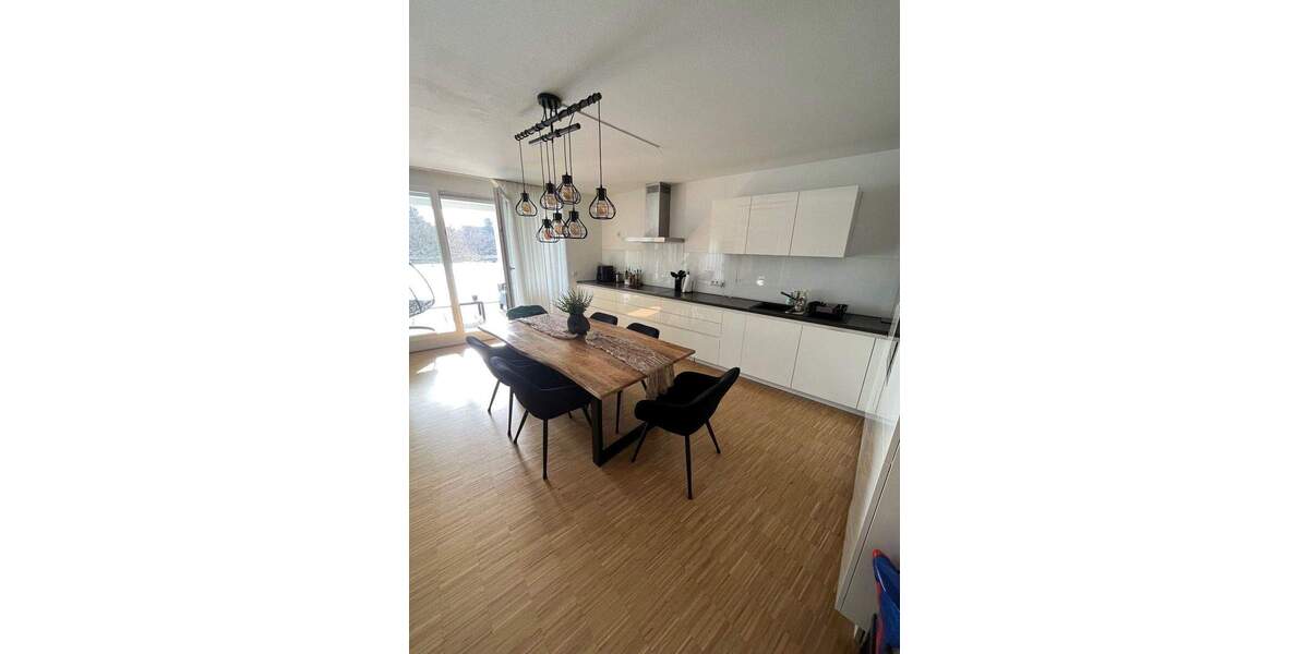 Etagenwohnung Kirchheim unter Teck Kirchheim - 3 Zimmer, 99 m&sup2;, 1.350&euro; | Angebot:25696489