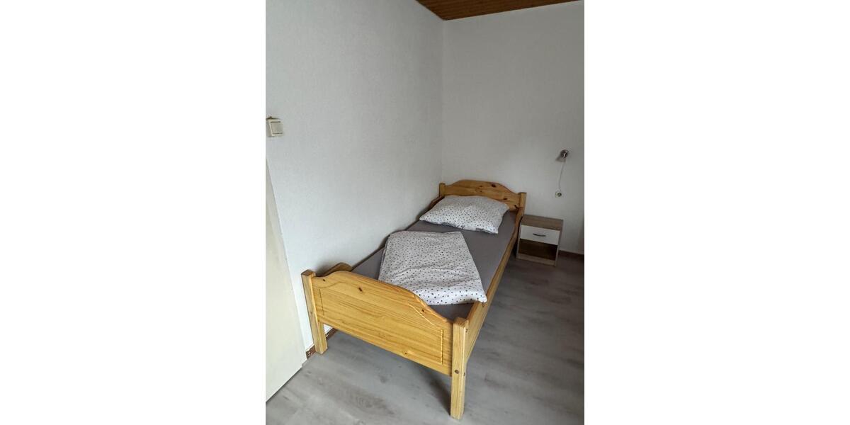 Etagenwohnung Göppingen - 1 Zimmer, 16 m&sup2;, 550&euro; | Angebot:24952175