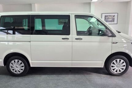 VW T6 Multivan 128.000 km 25.900 &euro; Asperg/Ludwigsburg bei Stuttgart 71679